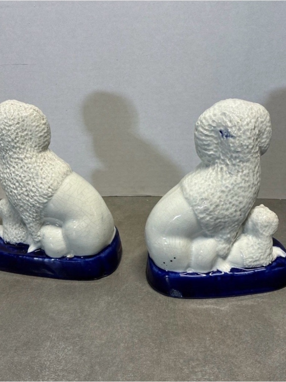Pair Of Staffordshire 19 c. Poodle Mum With 2 Pups Cobalt Base Gilt Trim - Picture 10 of 16